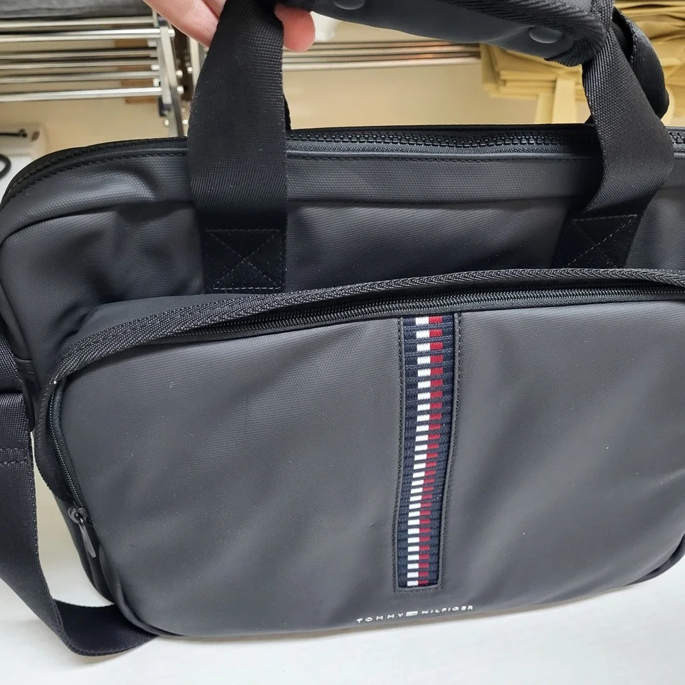 NEW Tommy Hilfiger Black Nylon 16